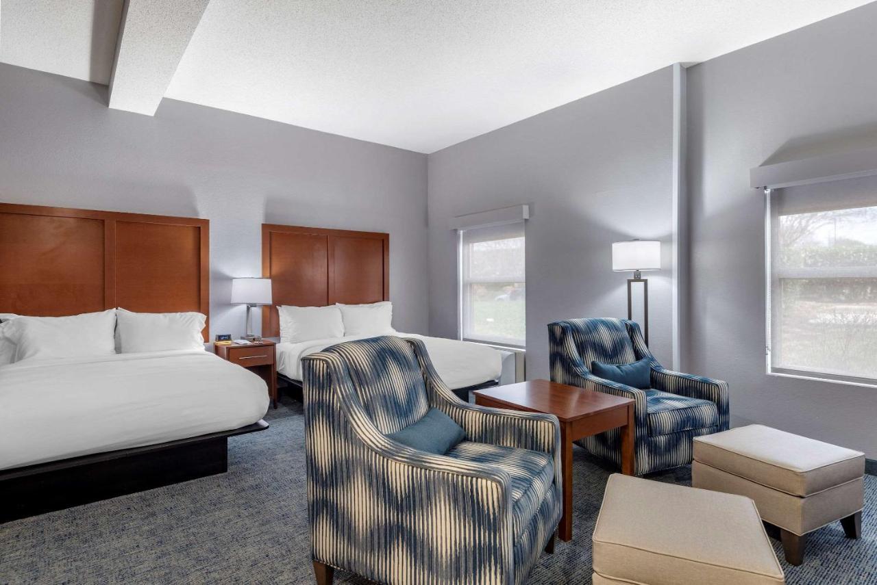 Comfort Suites Near Birkdale Village - Huntersville Εξωτερικό φωτογραφία