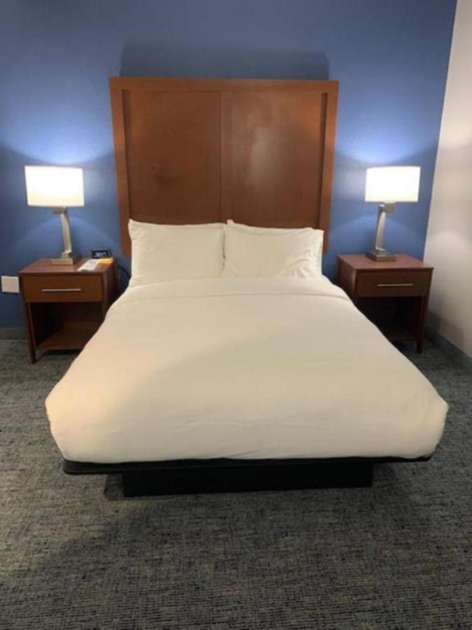 Comfort Suites Near Birkdale Village - Huntersville Εξωτερικό φωτογραφία