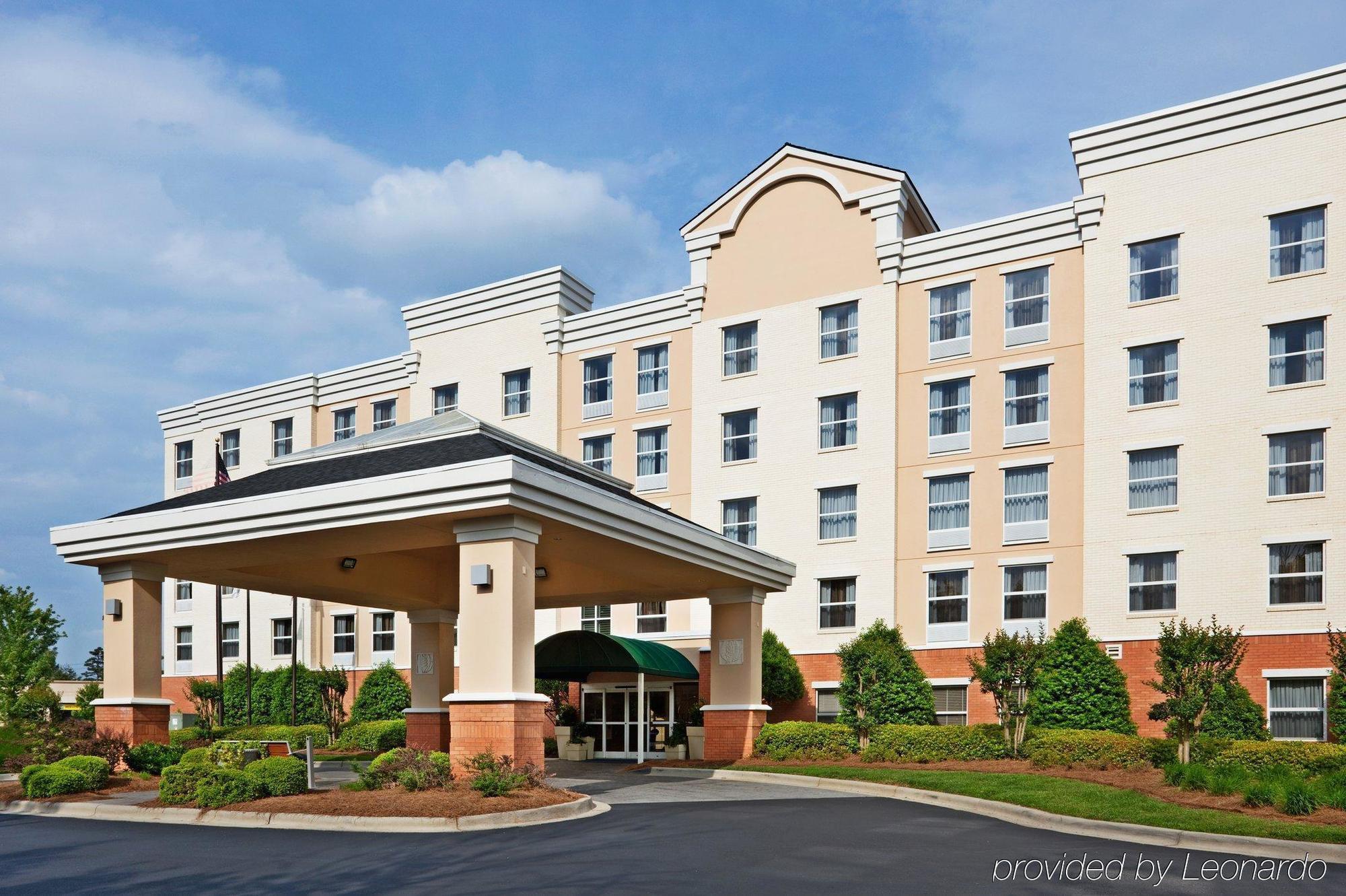 Comfort Suites Near Birkdale Village - Huntersville Εξωτερικό φωτογραφία